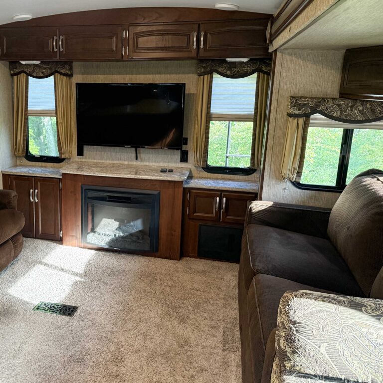 G17 RV Rental-9